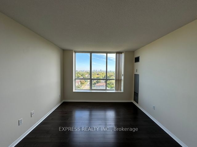 39 Pemberton Ave, unit Lph07 for rent