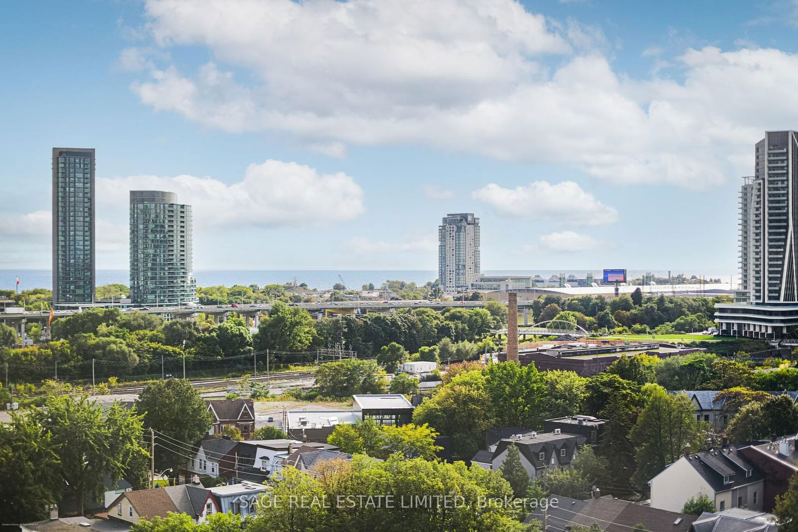 The Summit Condos, Downtown, Toronto