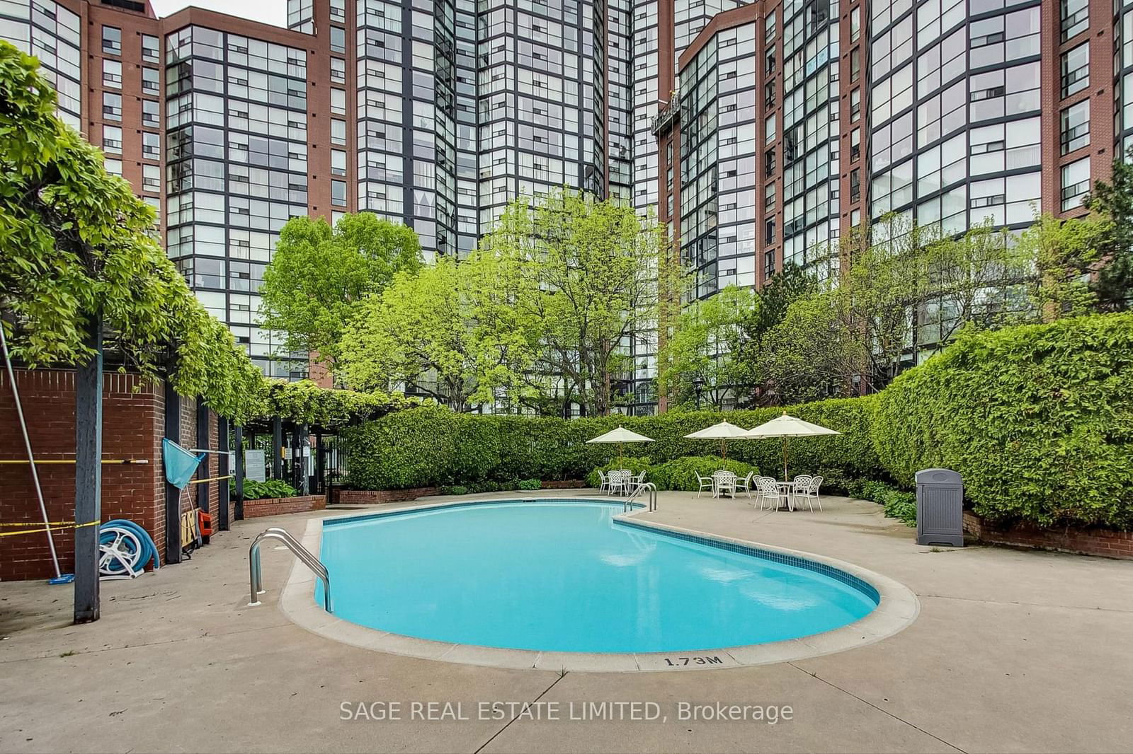 701 King St W, unit PH14 for sale