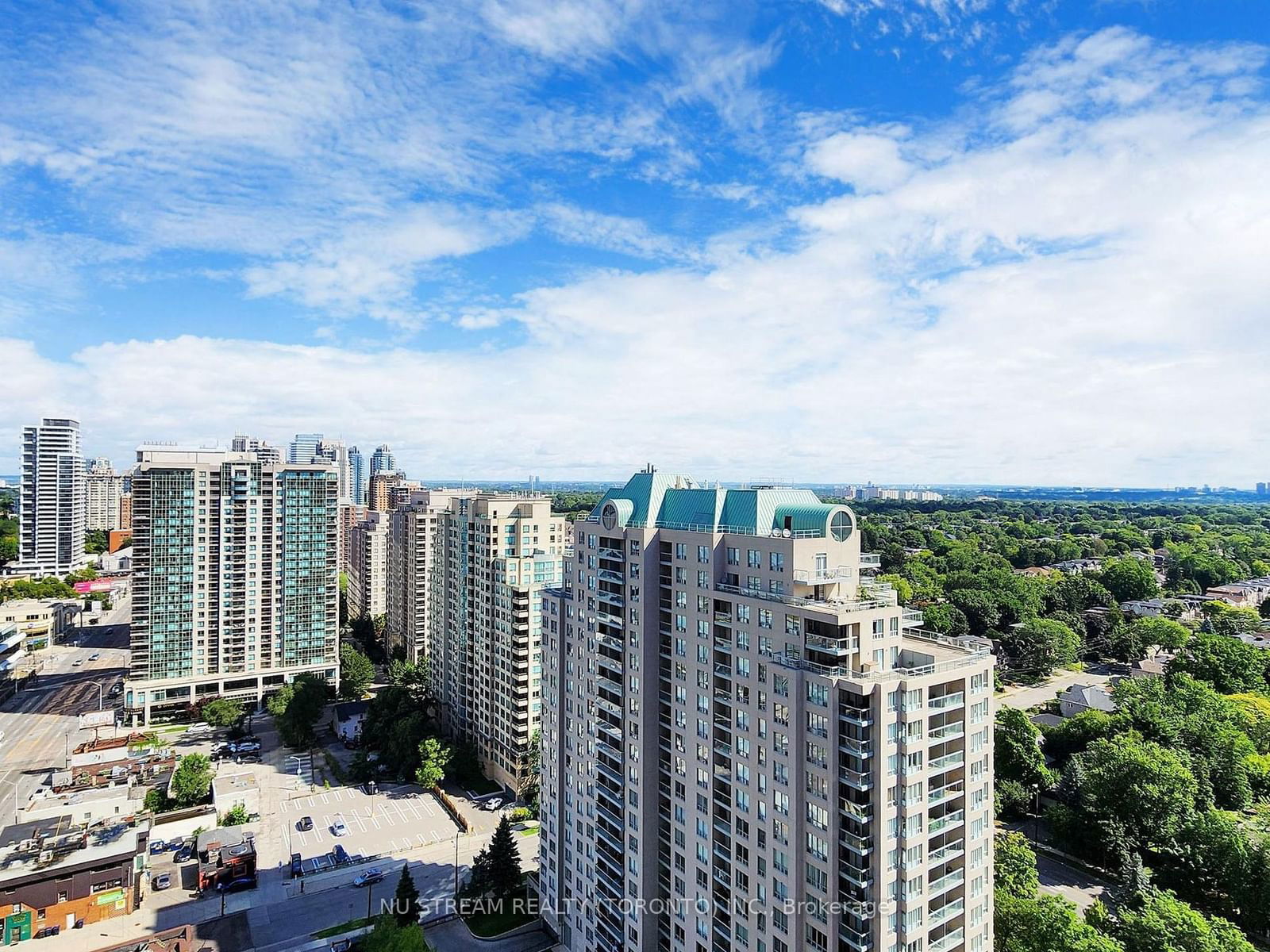 33 Empress Ave, unit 2001 for rent