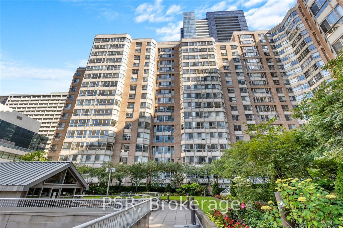 Liberties III Condos, Downtown, Toronto