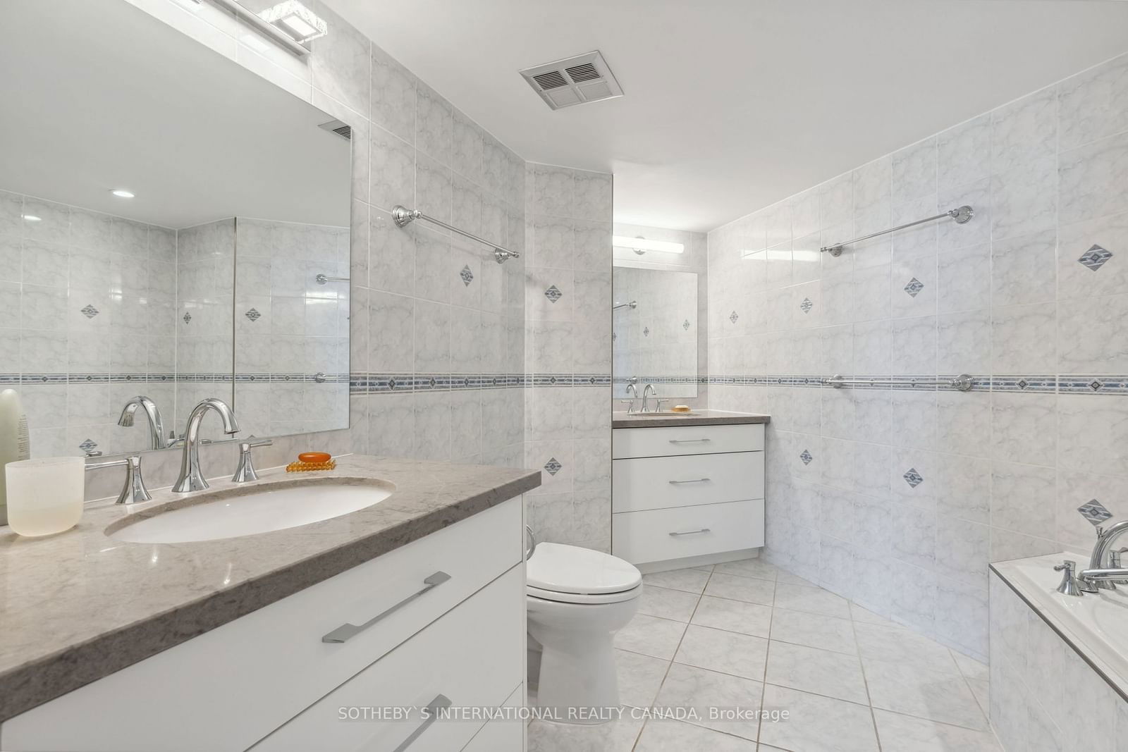 278 Bloor St E, unit 1402 for sale