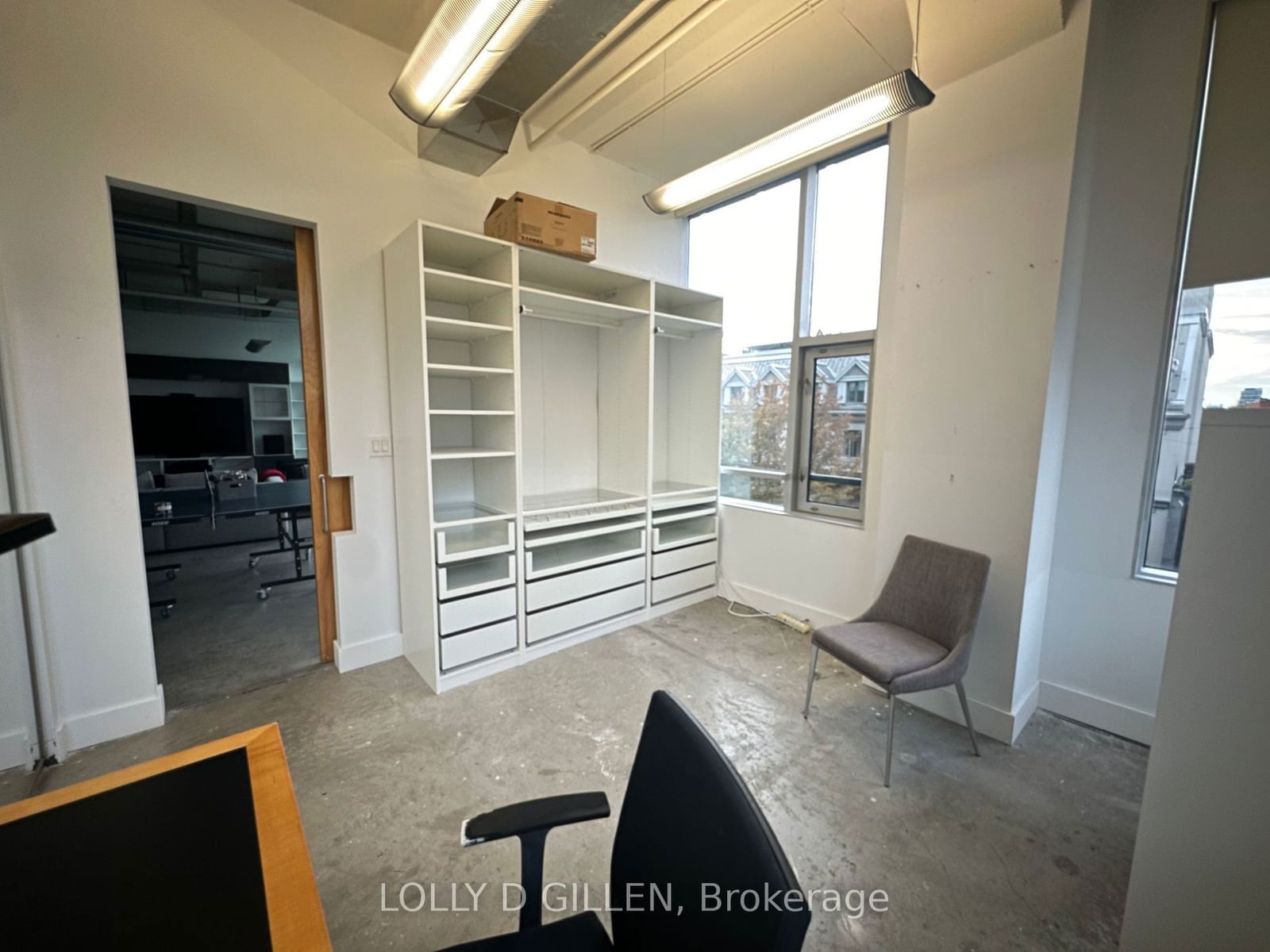 477 Richmond St W, unit 409 for rent