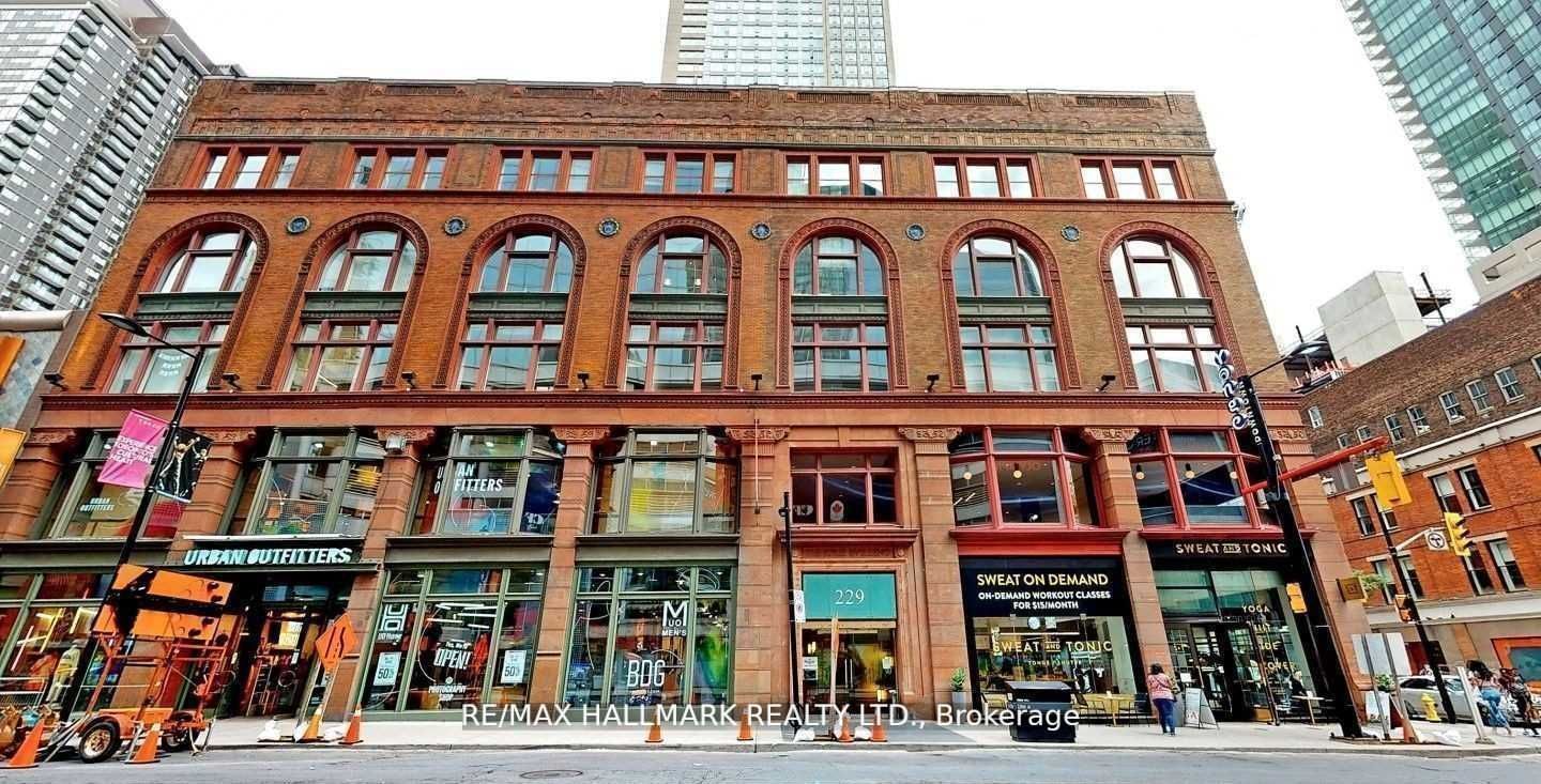 197 Yonge St, unit 3114 for sale