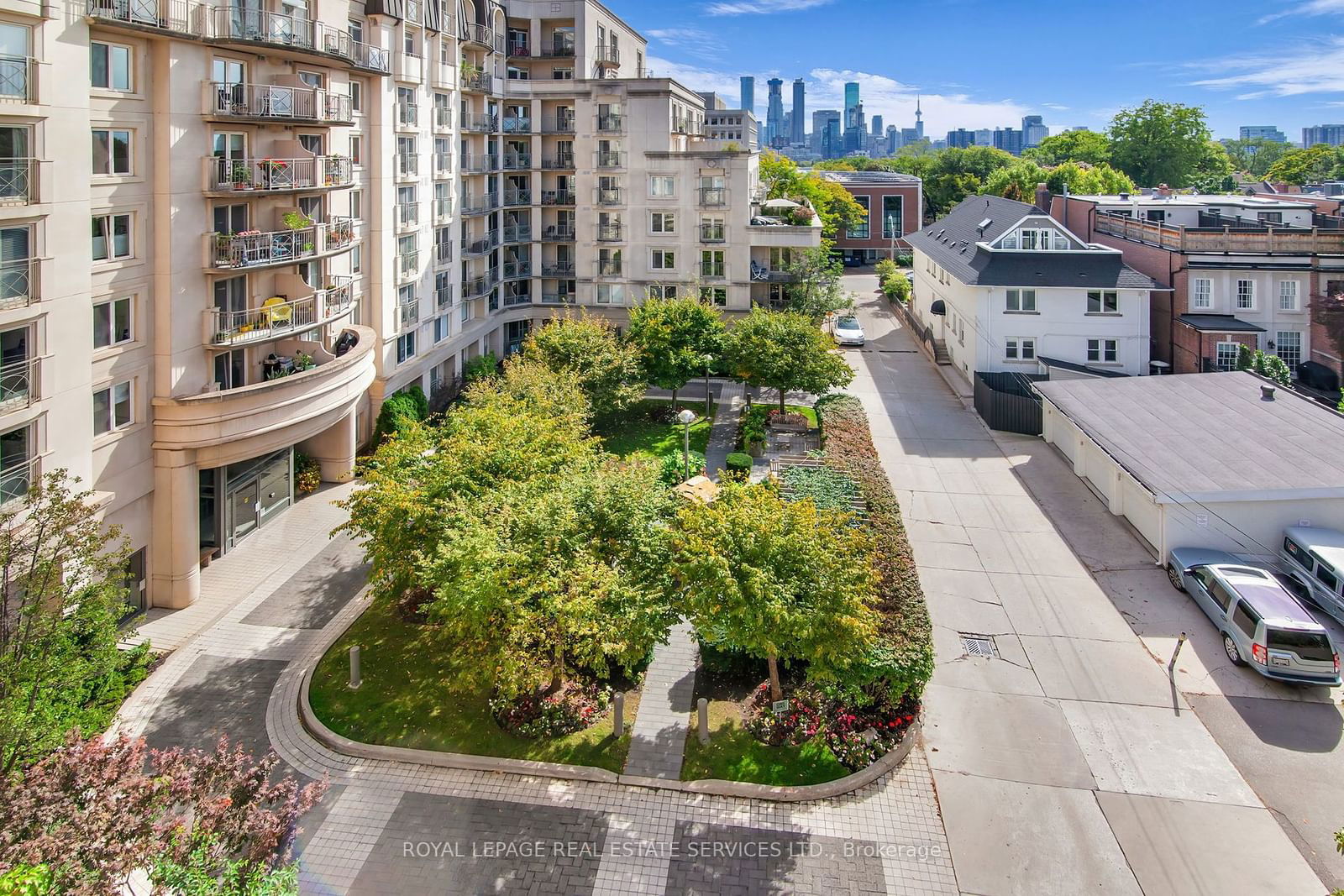 1 Balmoral Ave, unit #602 for sale