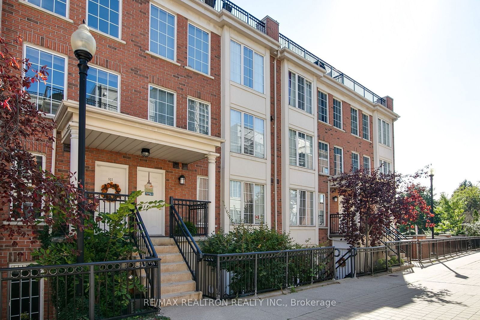 Everson Townhomes, North York, Toronto