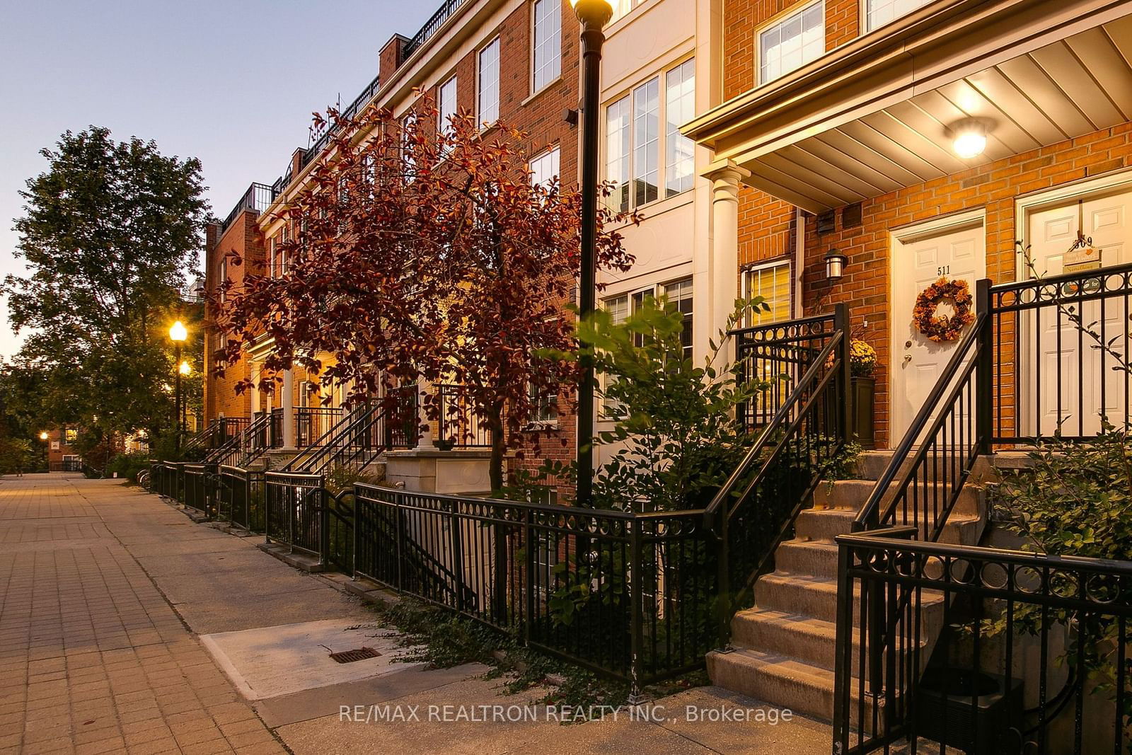 Everson Townhomes, North York, Toronto