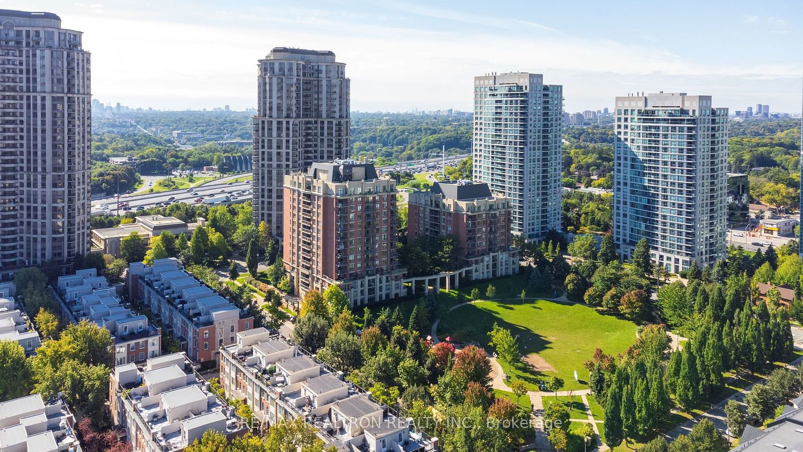 Everson Townhomes, North York, Toronto