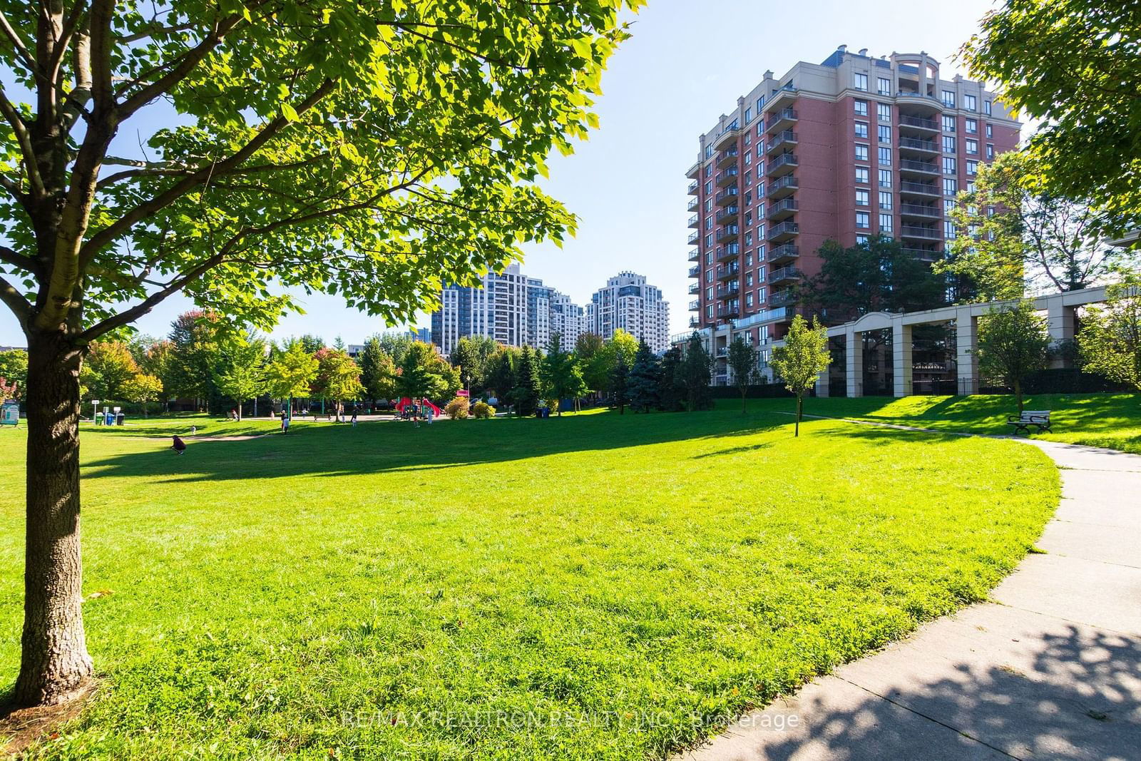 Everson Townhomes, North York, Toronto