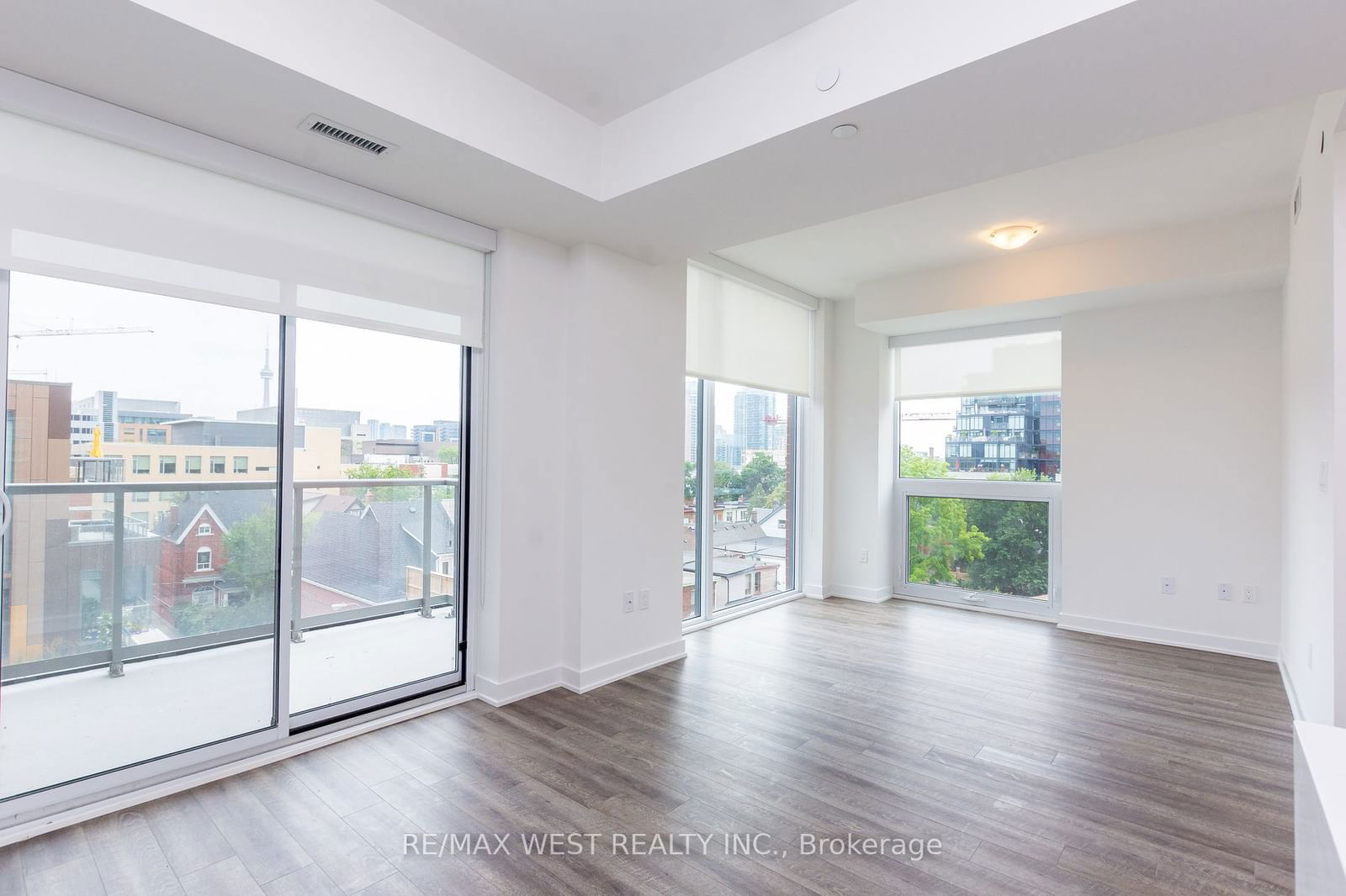 106 Dovercourt Rd, unit 504 for rent