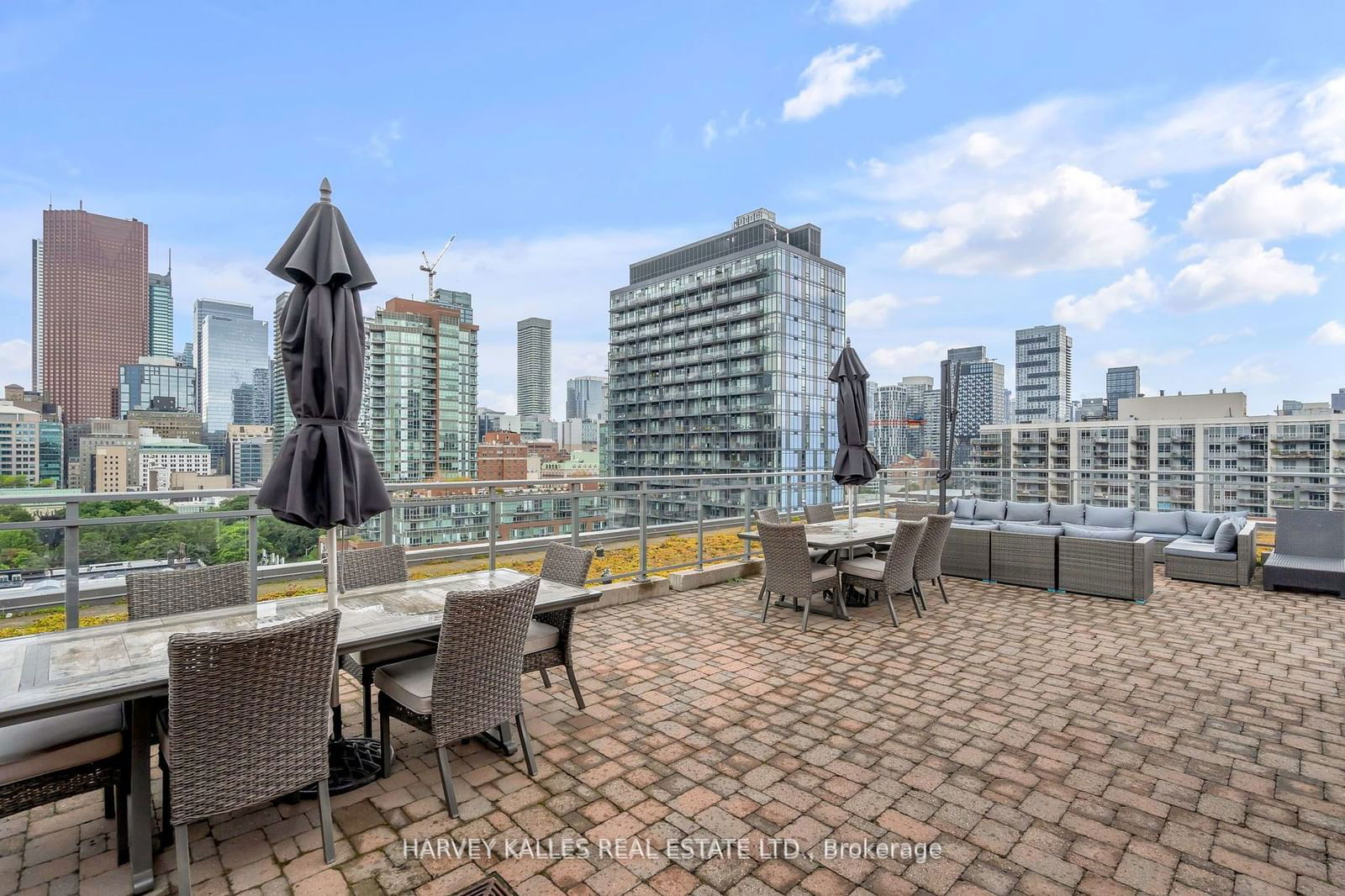 205 Frederick St, unit 511 for sale