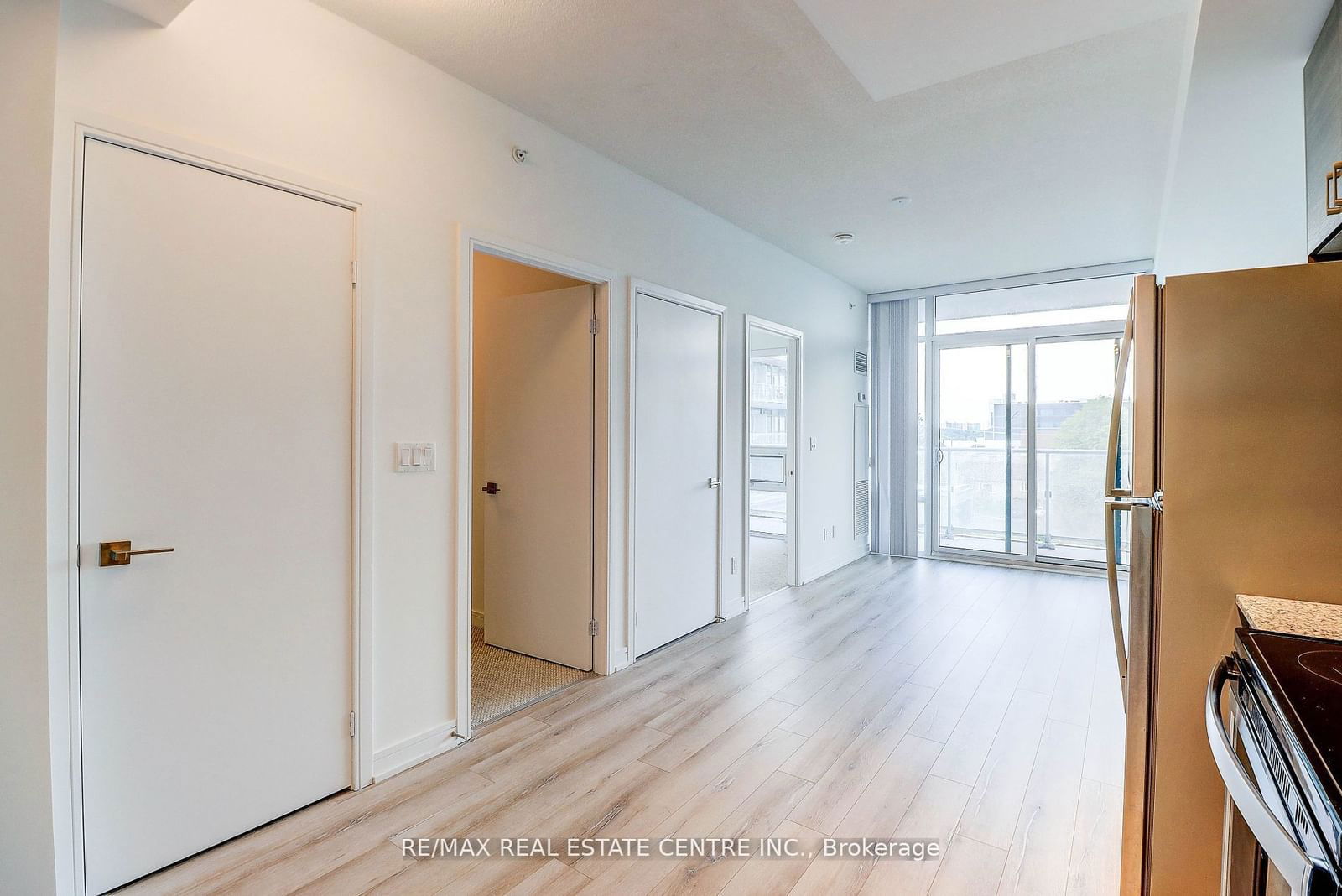 621 Sheppard Ave E, unit 501 for rent