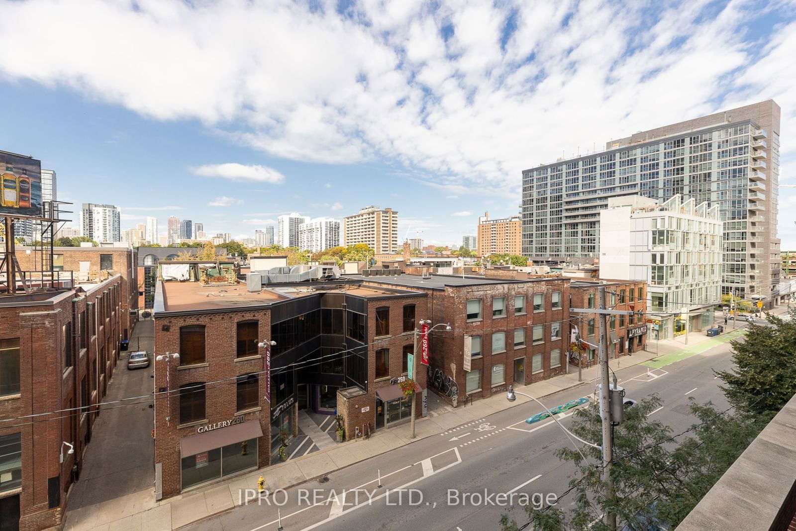 255 Richmond St E, unit 415 for sale