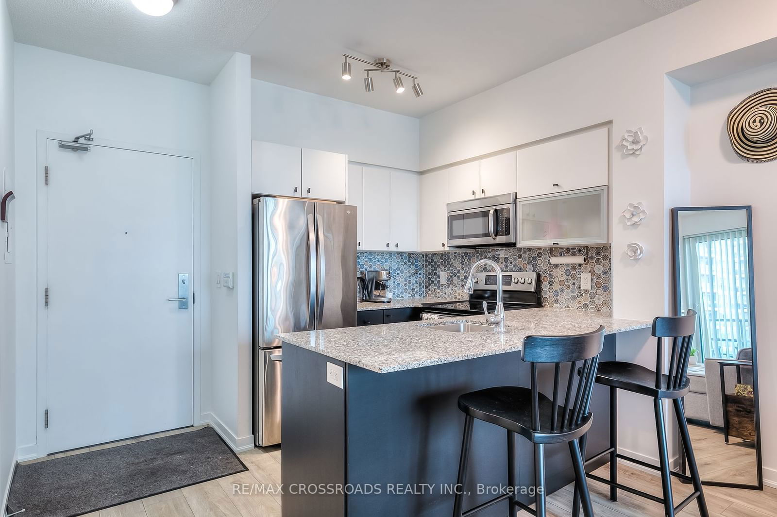 150 East Liberty St, unit 1701 for sale