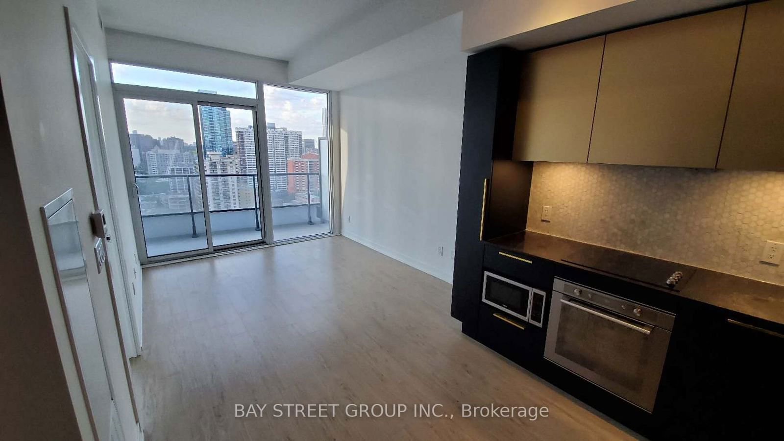 85 Wood St, unit 2508 for rent