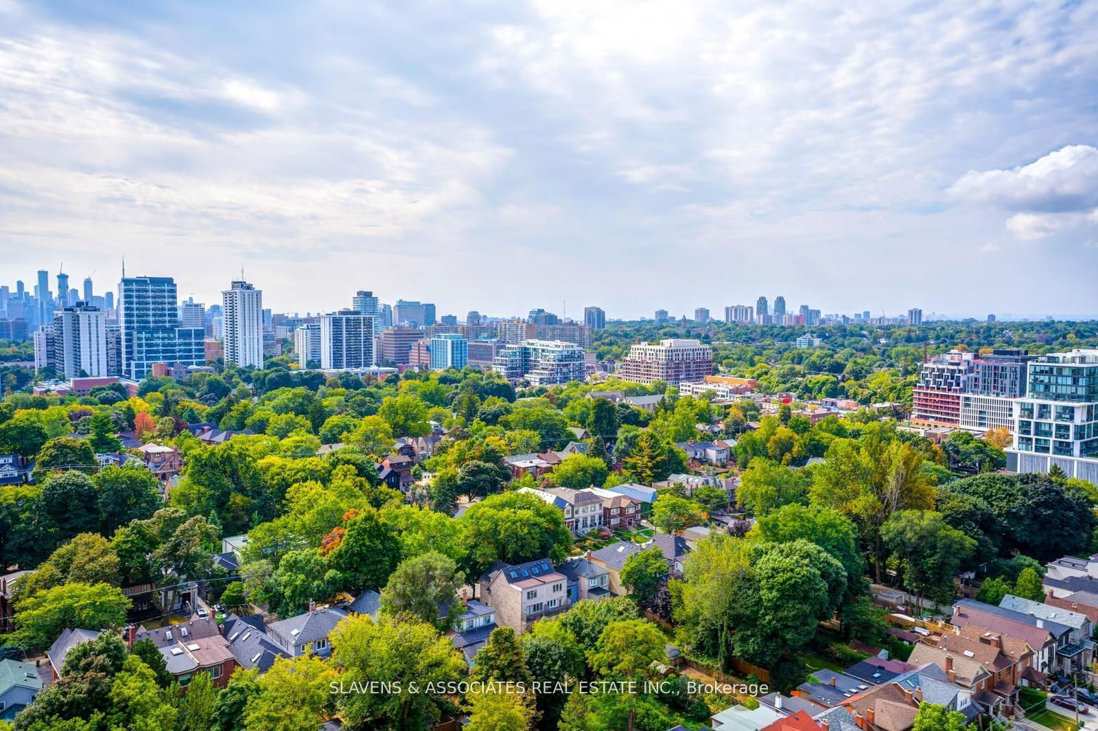 Distinction Condos, Midtown, Toronto