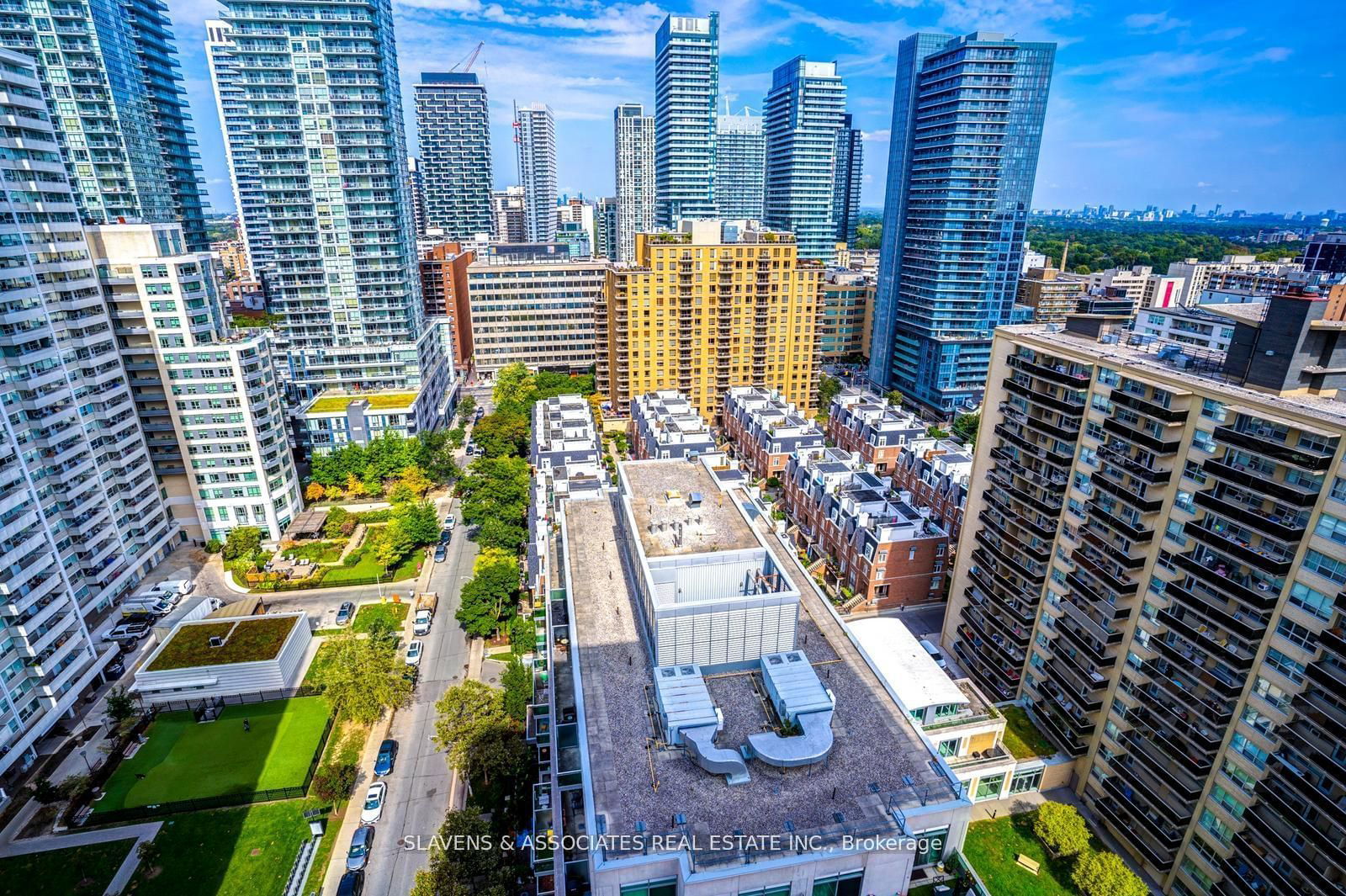 Distinction Condos, Midtown, Toronto