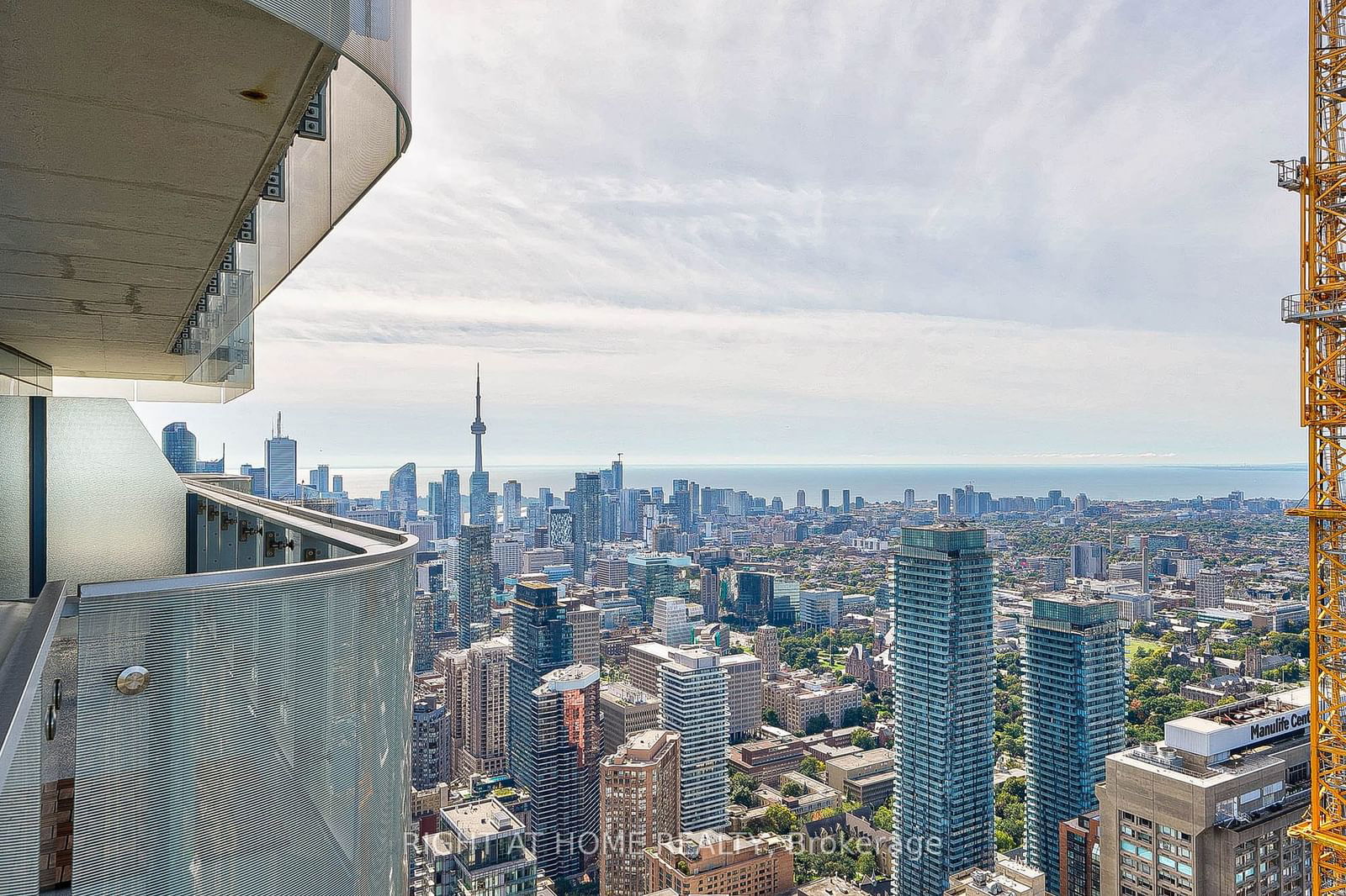 1 bloor St E, unit 6608 for sale