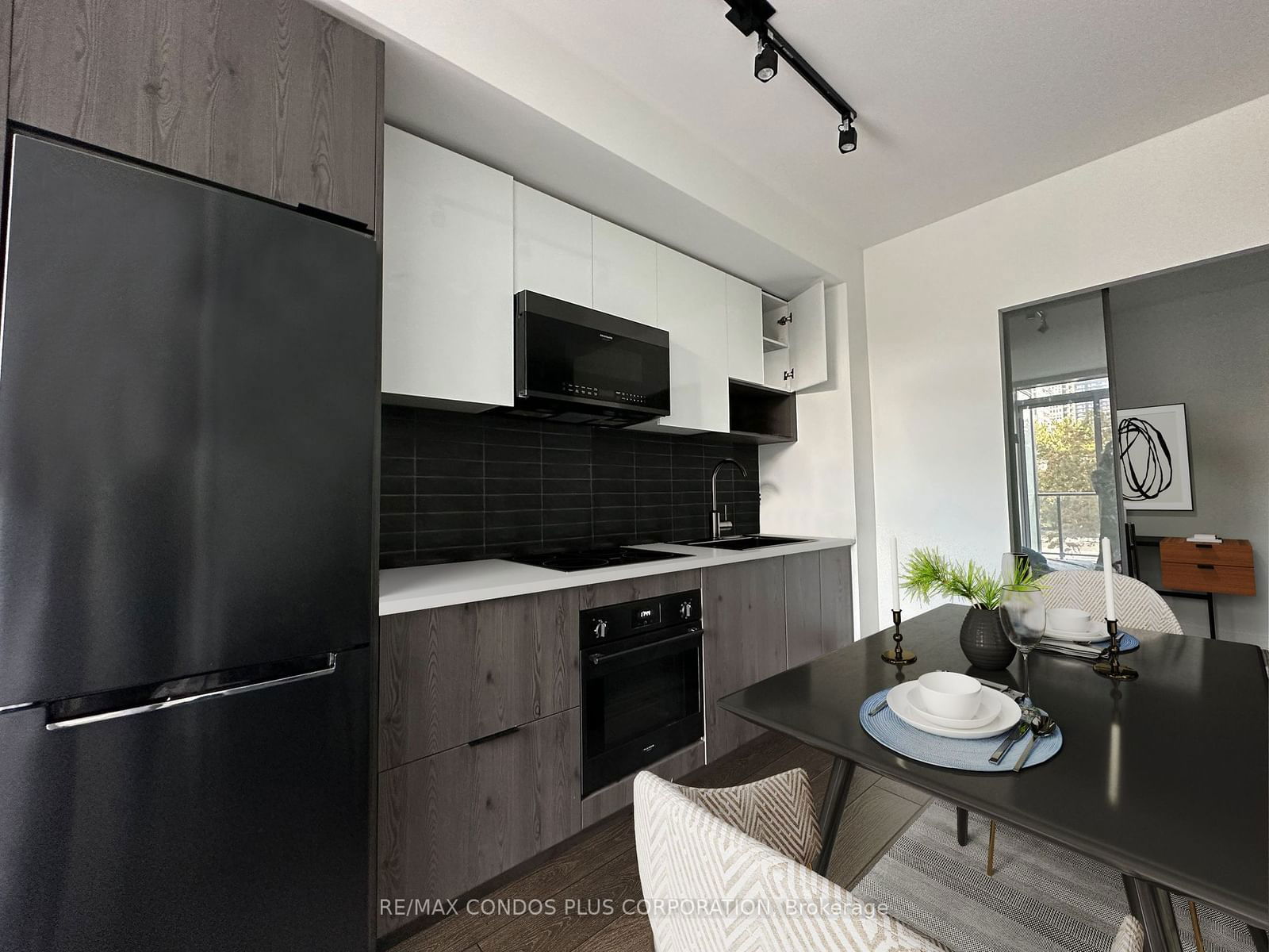 5 Defries St, unit 420 for sale