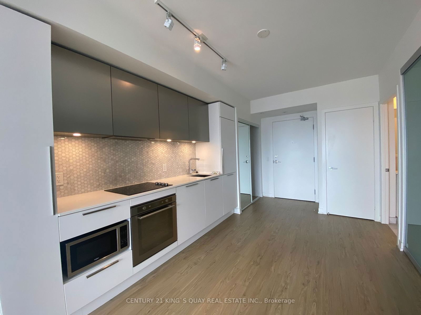 85 Wood St, unit 4208 for rent