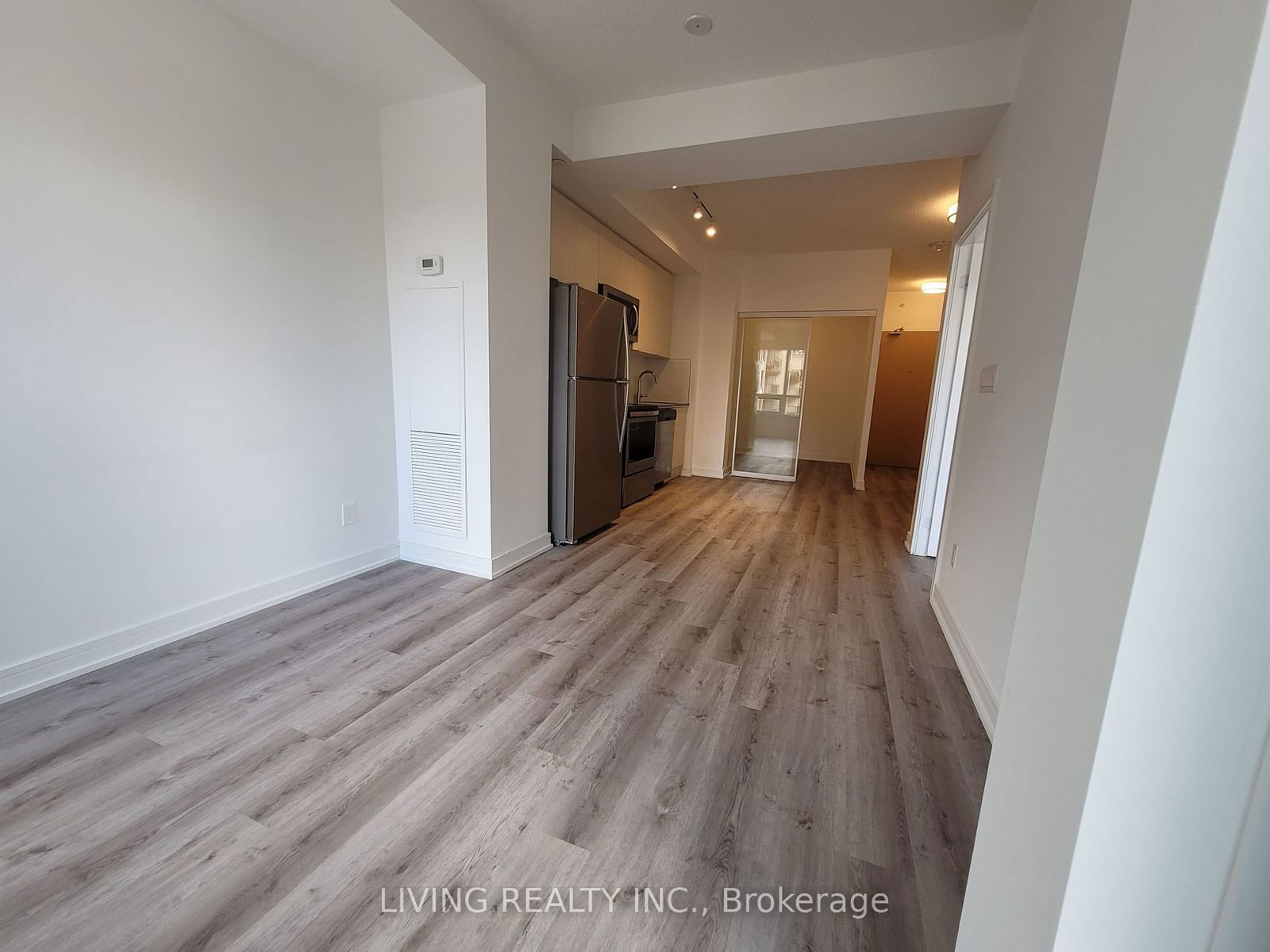 621 Sheppard Ave E, unit 510 for rent