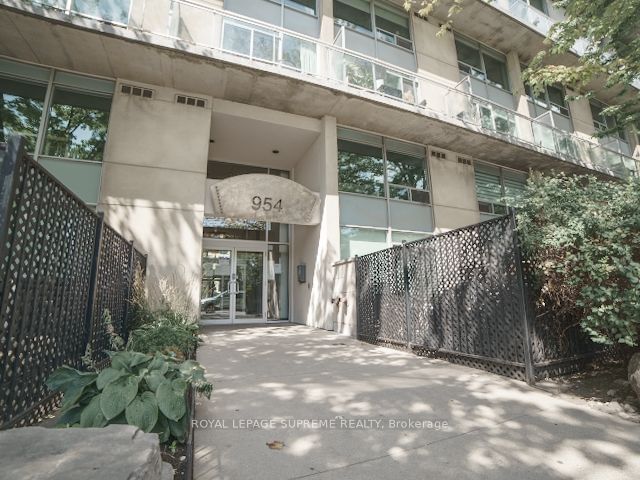 954 King St W, unit 516 for rent