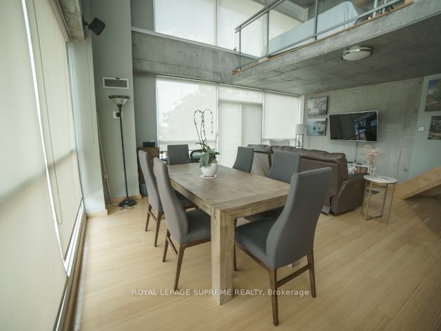 954 King St W, unit 516 for rent