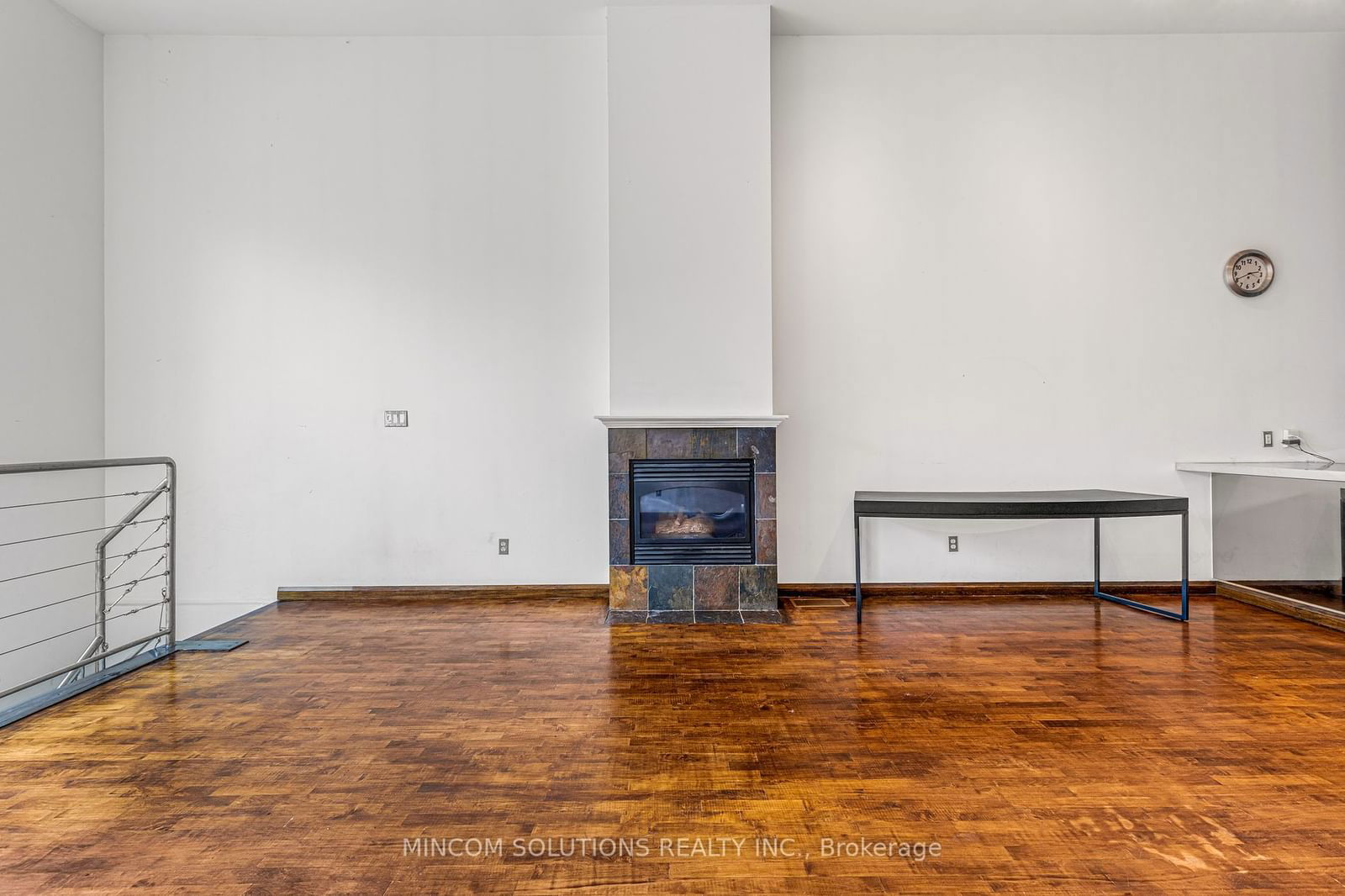 676 Richmond St W, unit 101 for sale