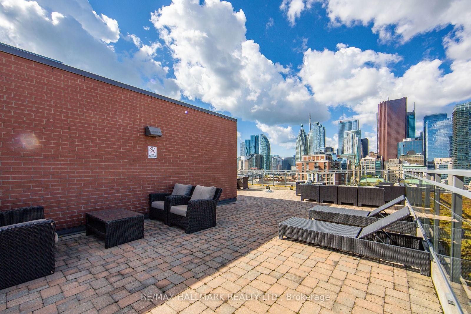 205 Frederick St, unit 1210 for sale