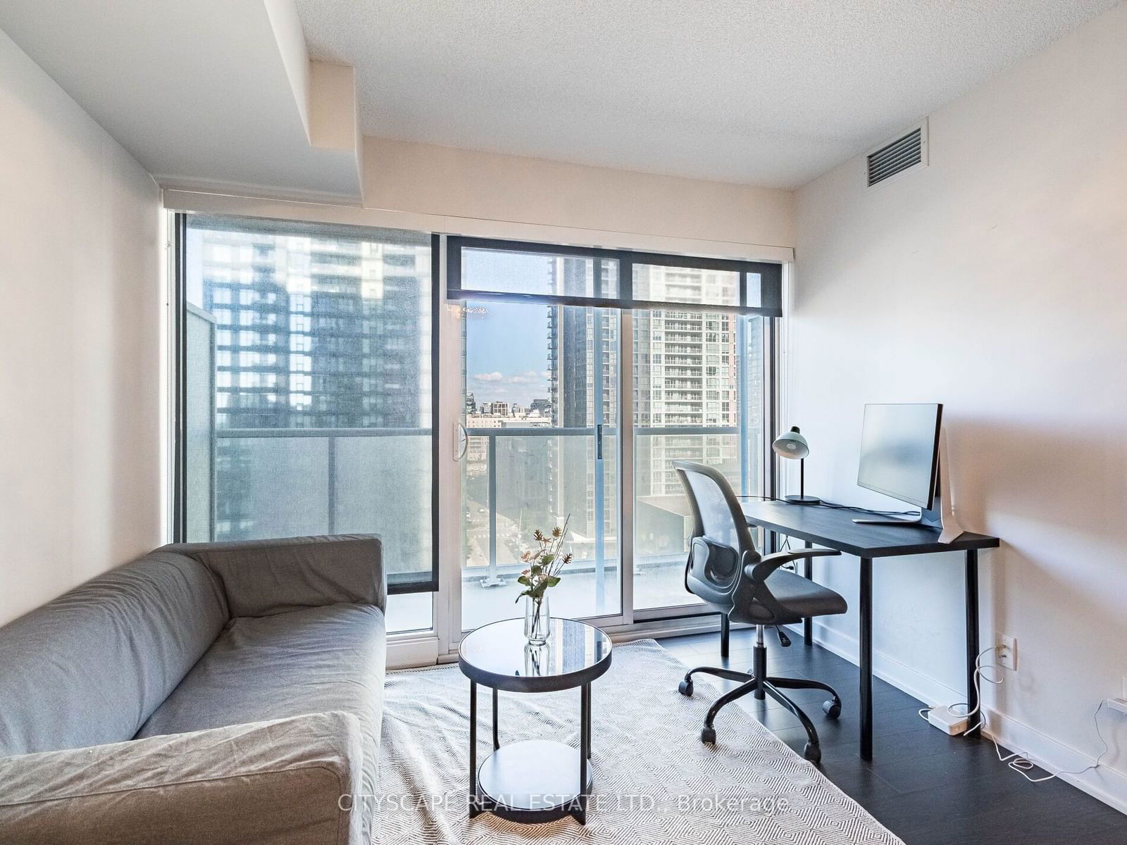 17 Bathurst St, unit 1509 for sale