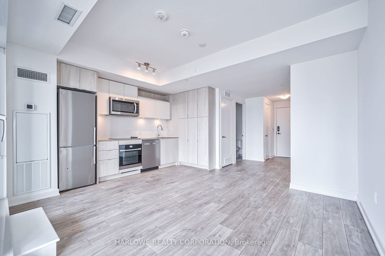 135 Lower Sherbourne St, unit 2427 W for rent