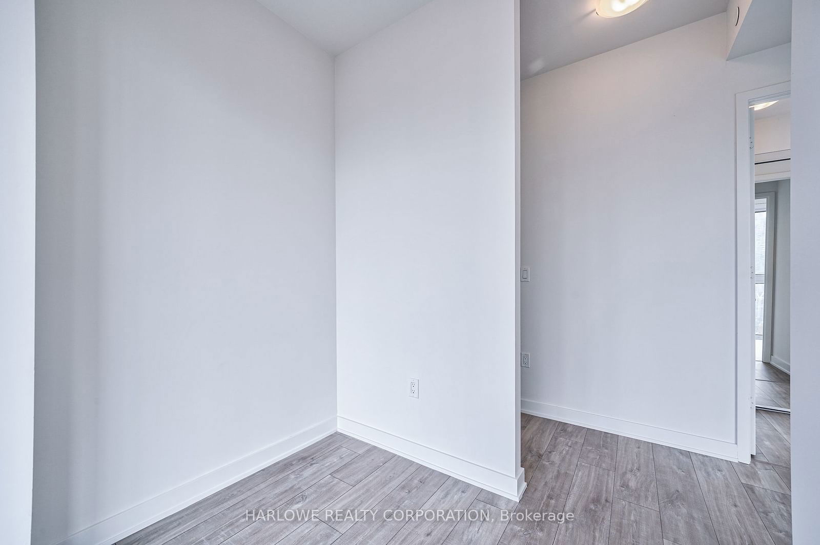 135 Lower Sherbourne St, unit 2427 W for rent