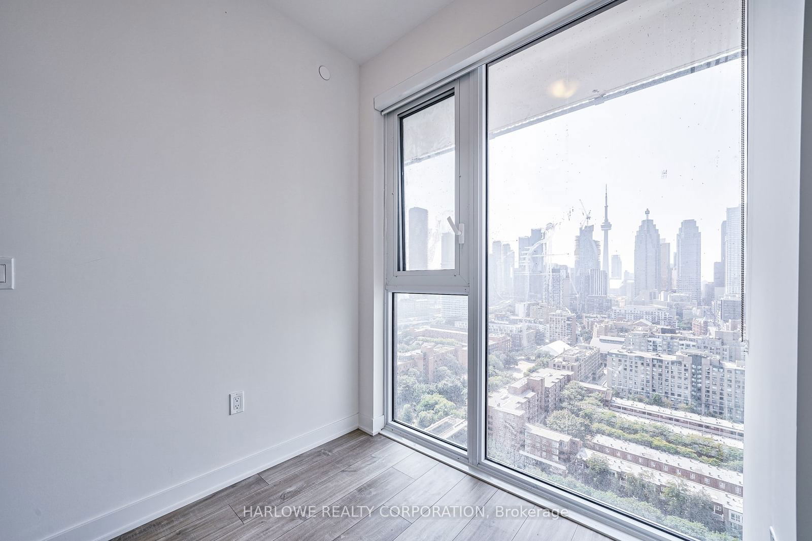 135 Lower Sherbourne St, unit 2427 W for rent