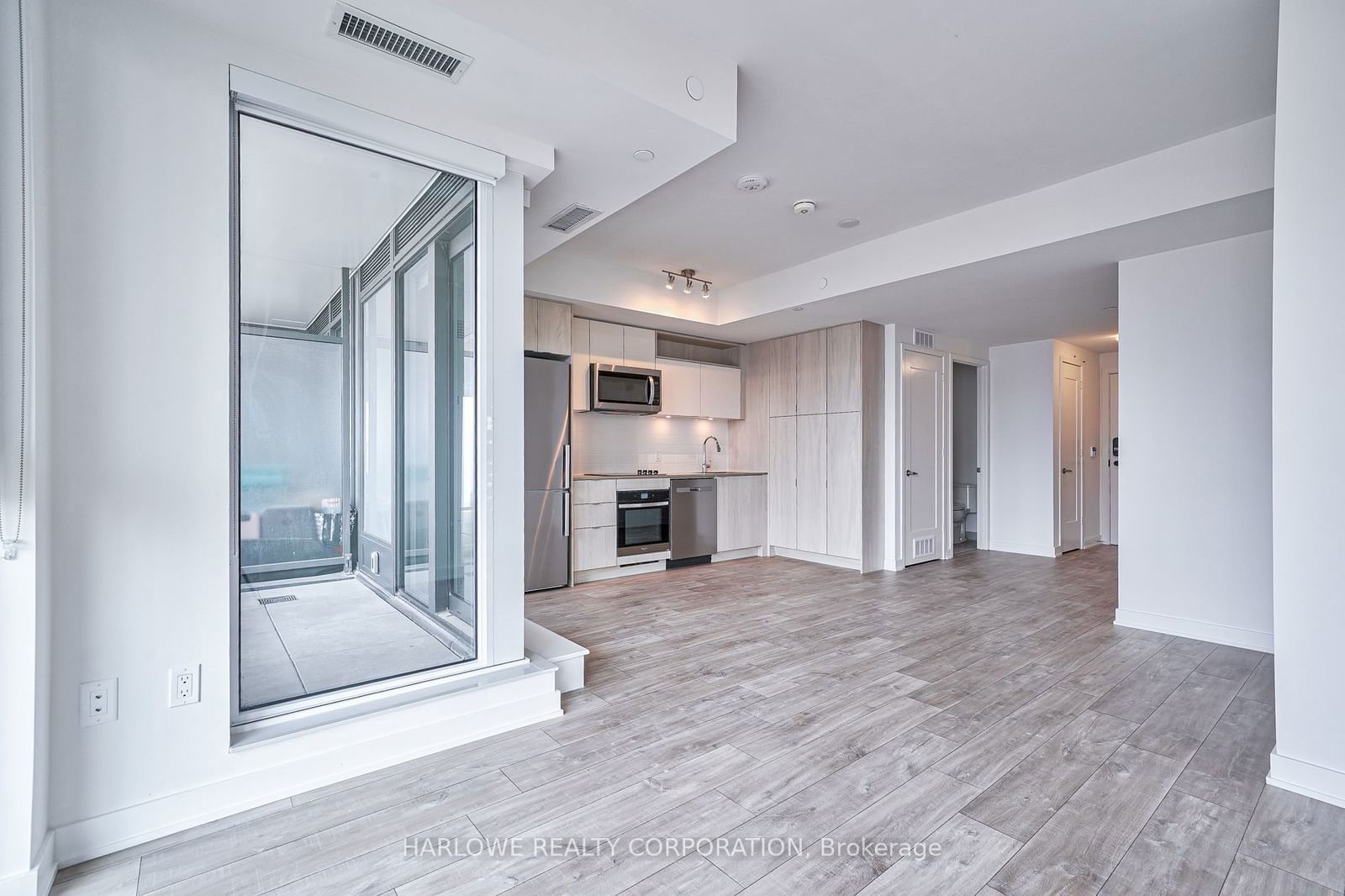 135 Lower Sherbourne St, unit 2427 W for rent