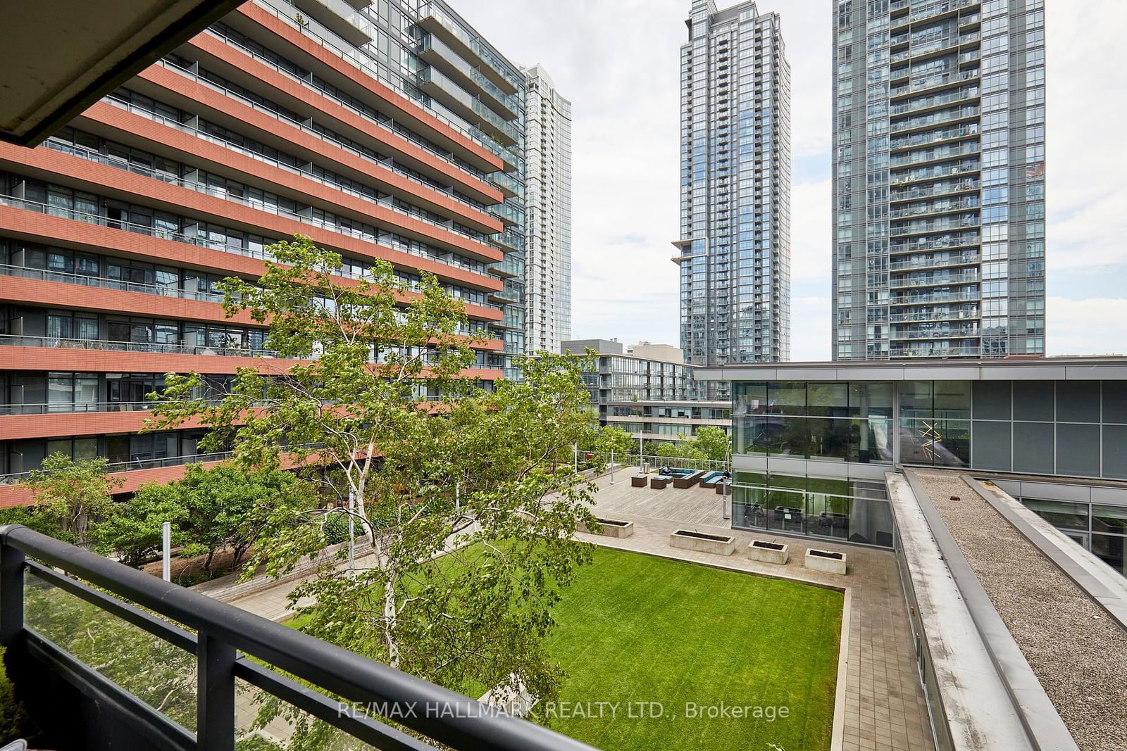 25 Telegram Mews, unit 506 for sale