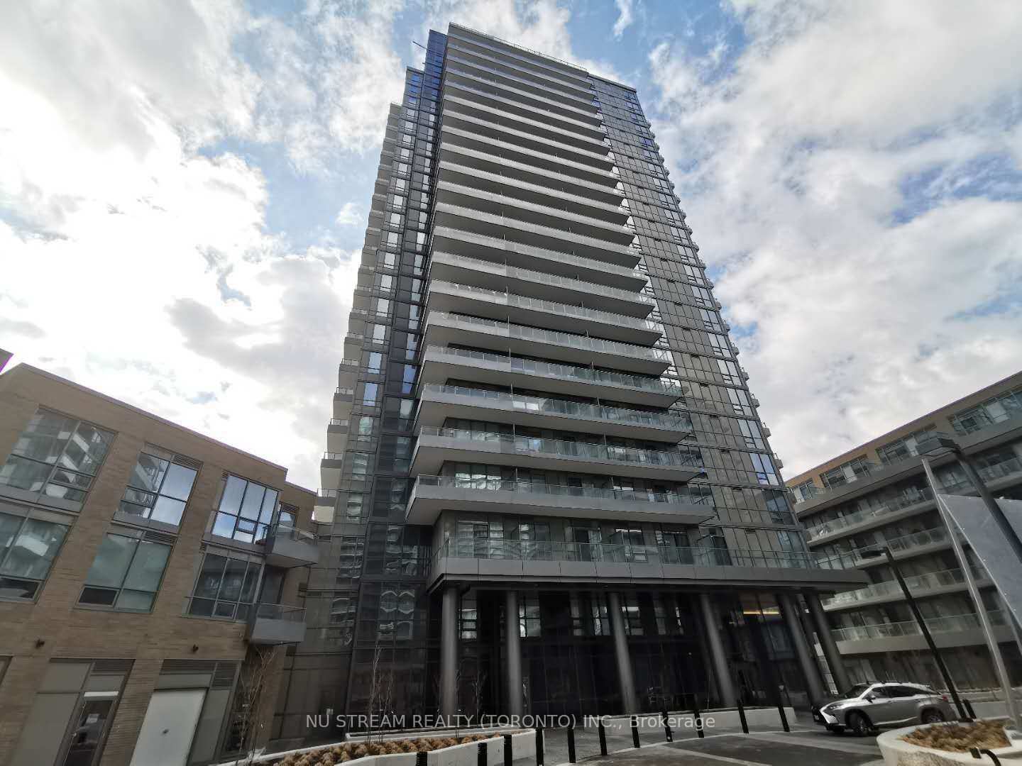 50 Forest Manor Rd, unit 1108 for rent