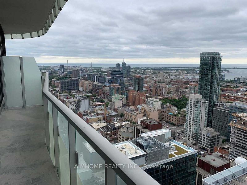 197 Yonge St, unit 3606 for sale