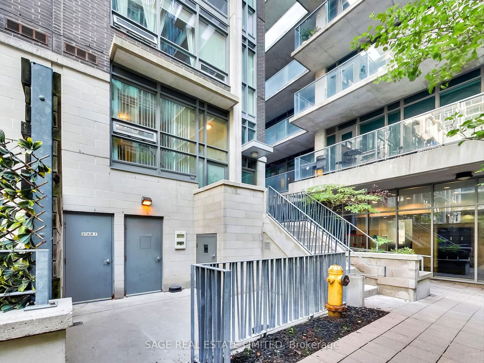 57 East Liberty St, unit 214 for sale