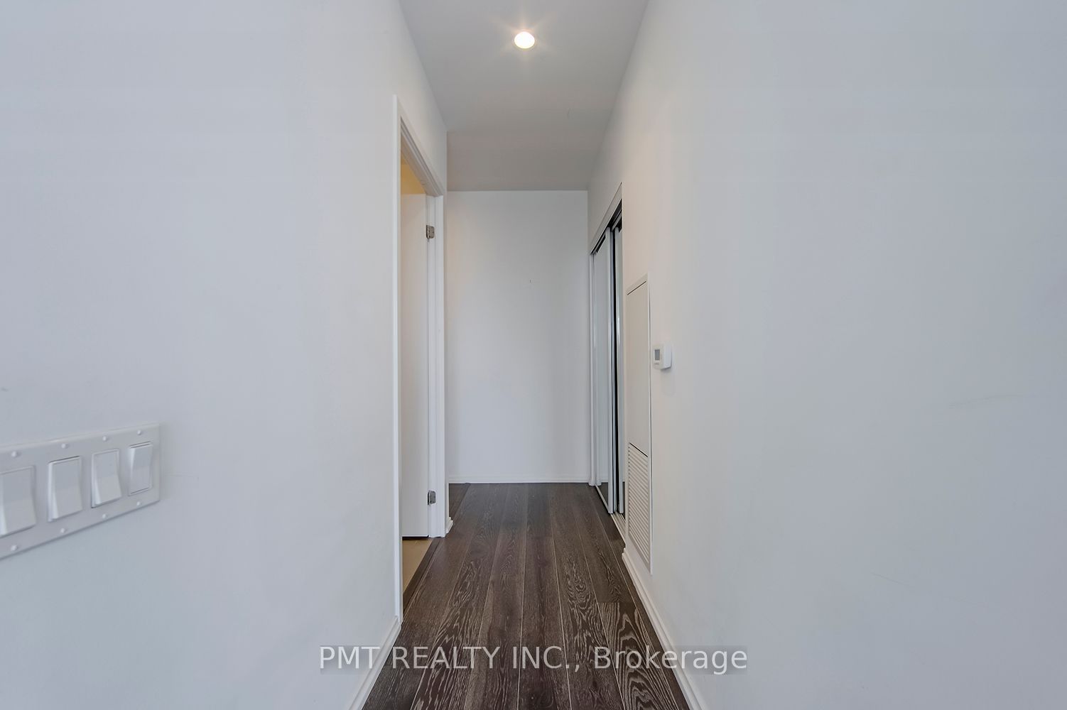 68 Shuter St, unit 2001 for rent