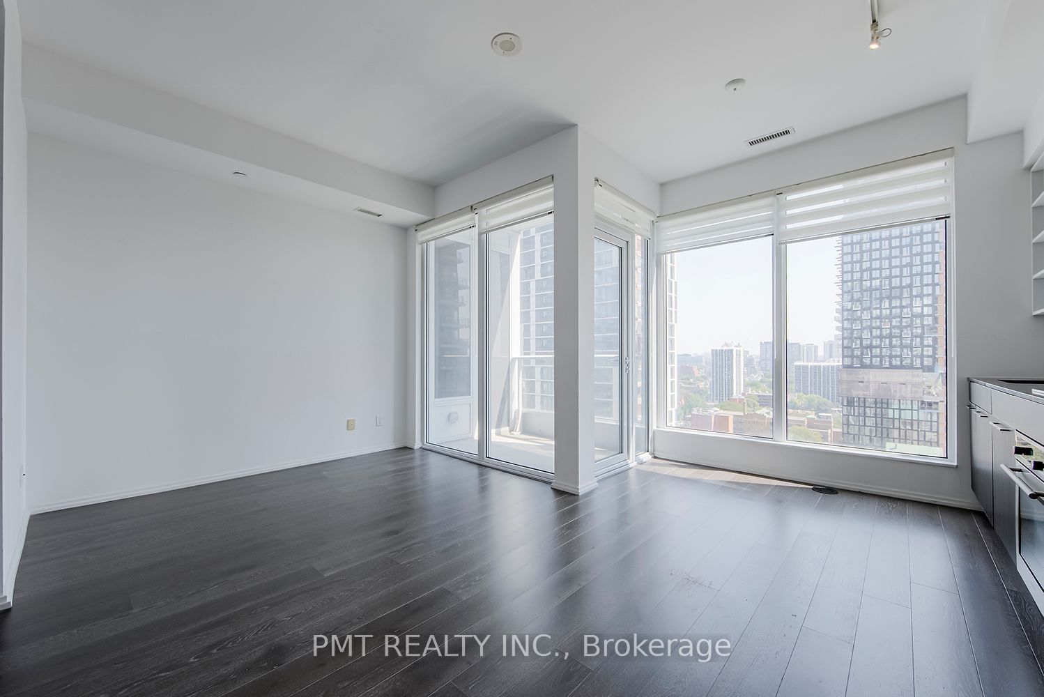 68 Shuter St, unit 2001 for rent