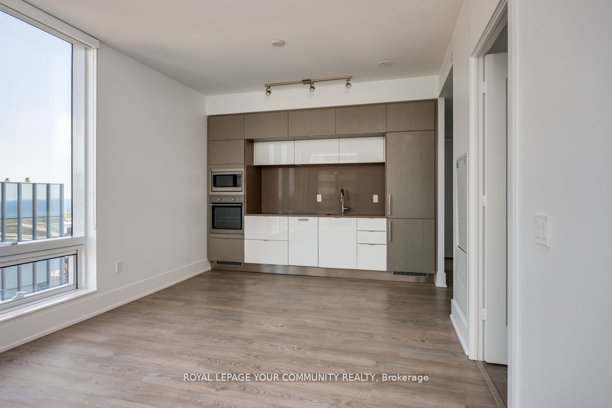 10 York St, unit 5203 for rent