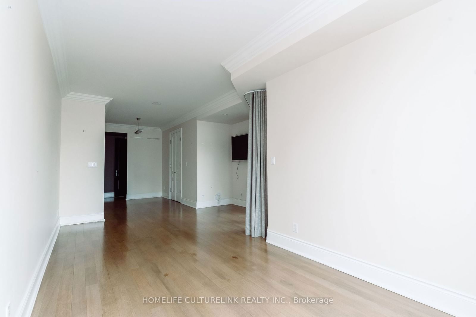 10 Bellair St, unit 2204 for rent