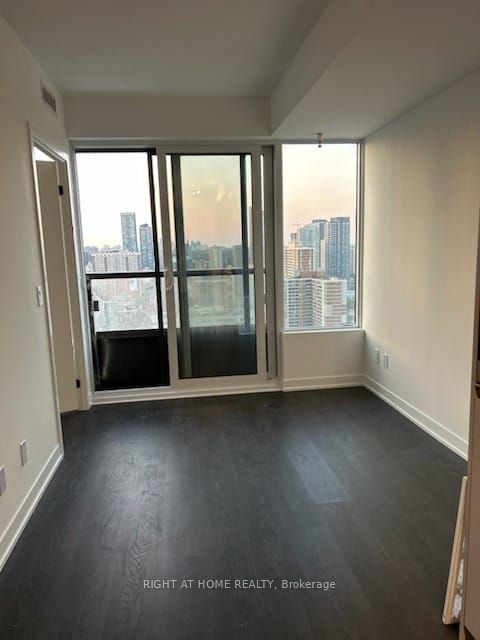 319 Jarvis St, unit 3608 for rent