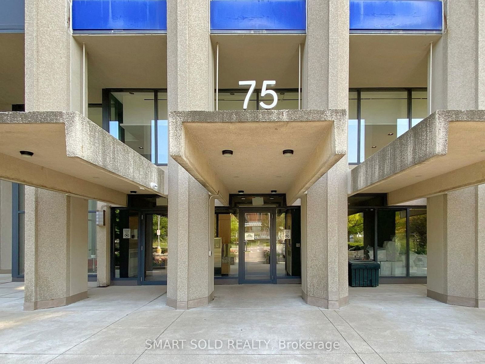 75 The Donway W, unit 312 for sale