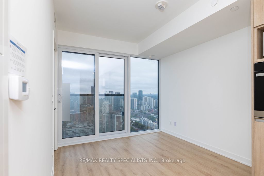 319 Jarvis St, unit 4806 for rent