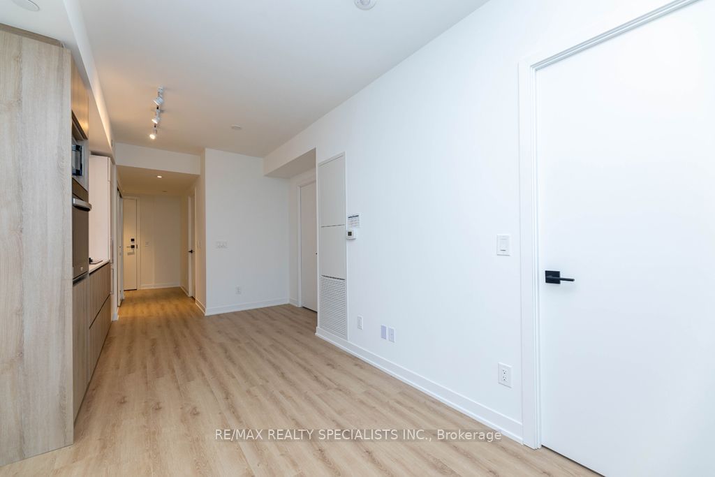 319 Jarvis St, unit 4806 for rent