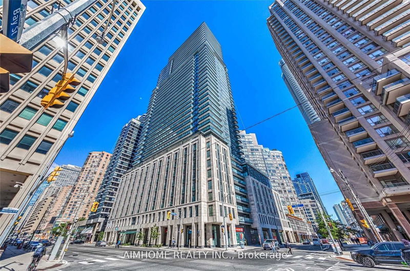 955 Bay St, unit 2014 for rent