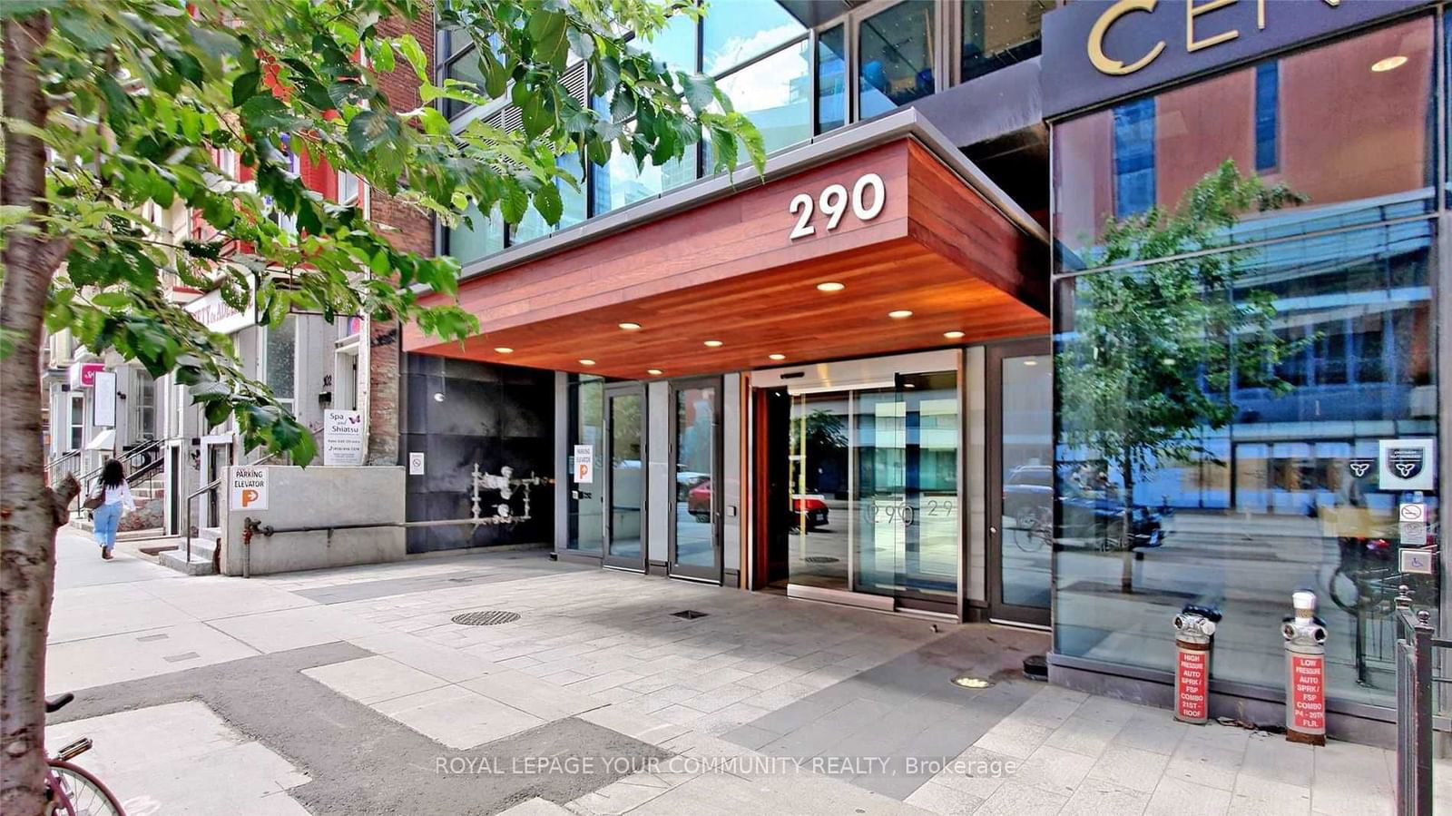 290 Adelaide St W, unit 2204 for rent