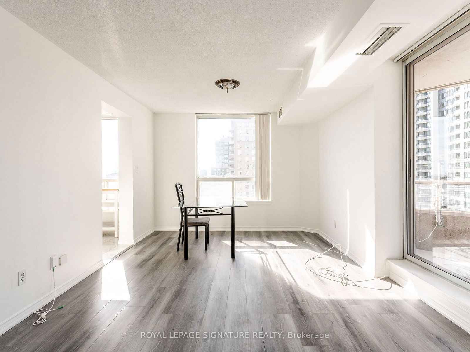 35 Empress Ave, unit 1707 for rent