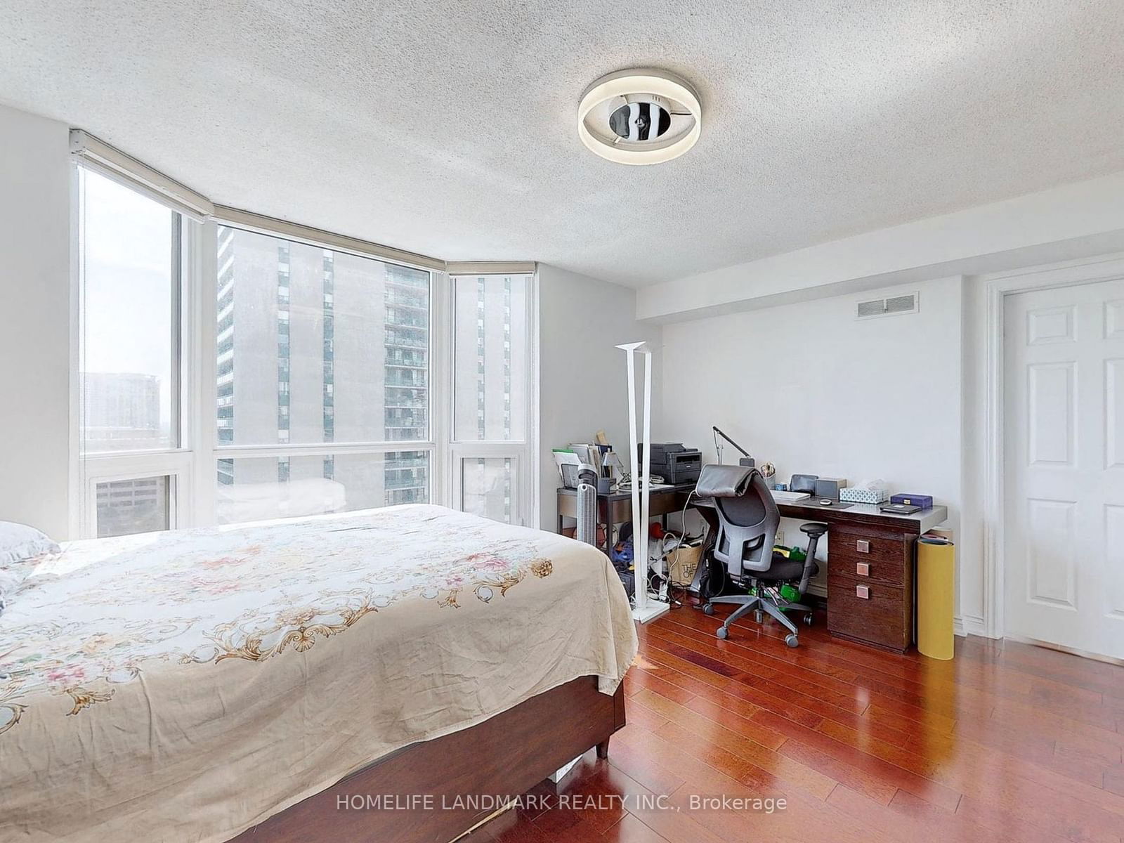 65 Spring Garden Ave, unit 1502 for rent